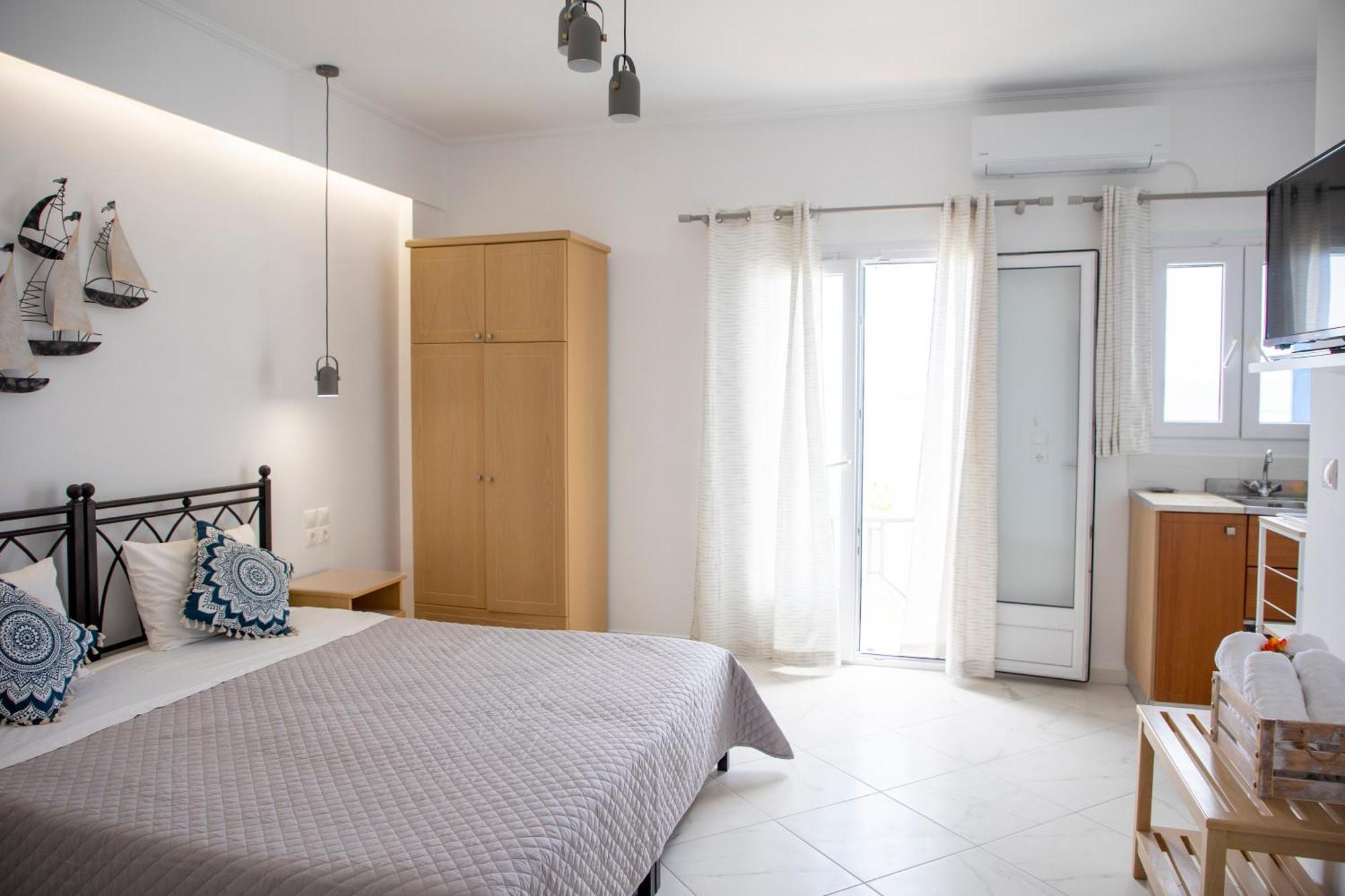Sunrise Studios Megalochori  Ngoại thất bức ảnh